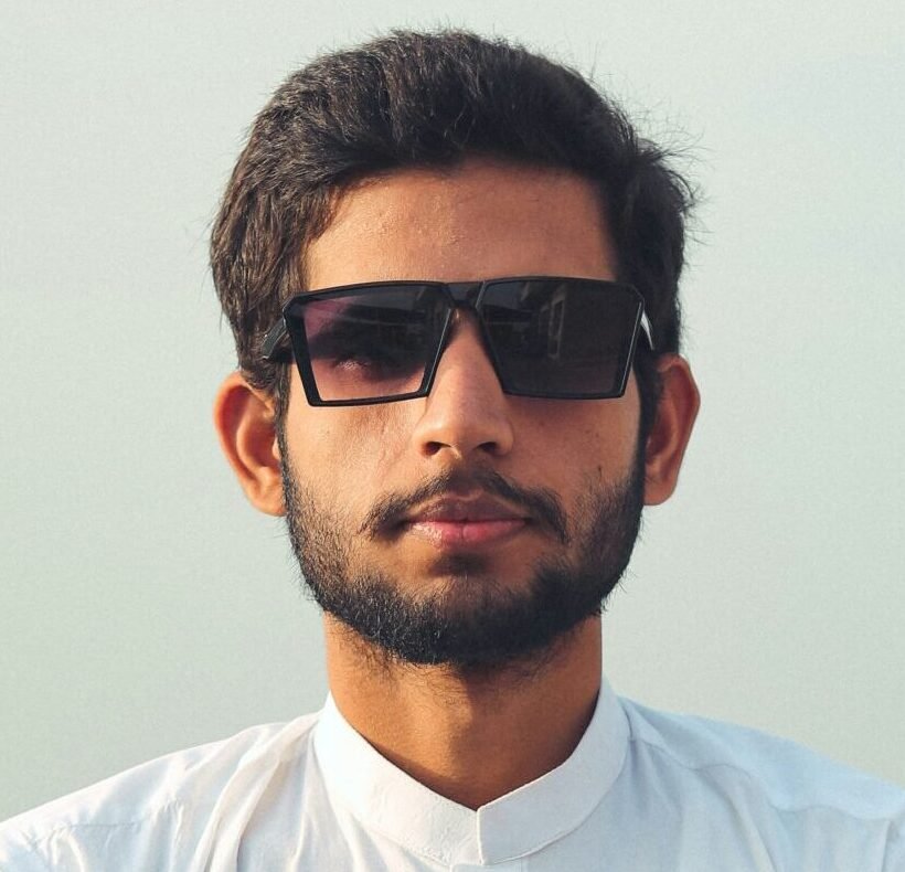Sarmad Khan 